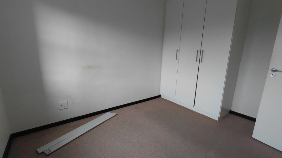 1 Bedroom Property for Sale in Beacon Bay Eastern Cape